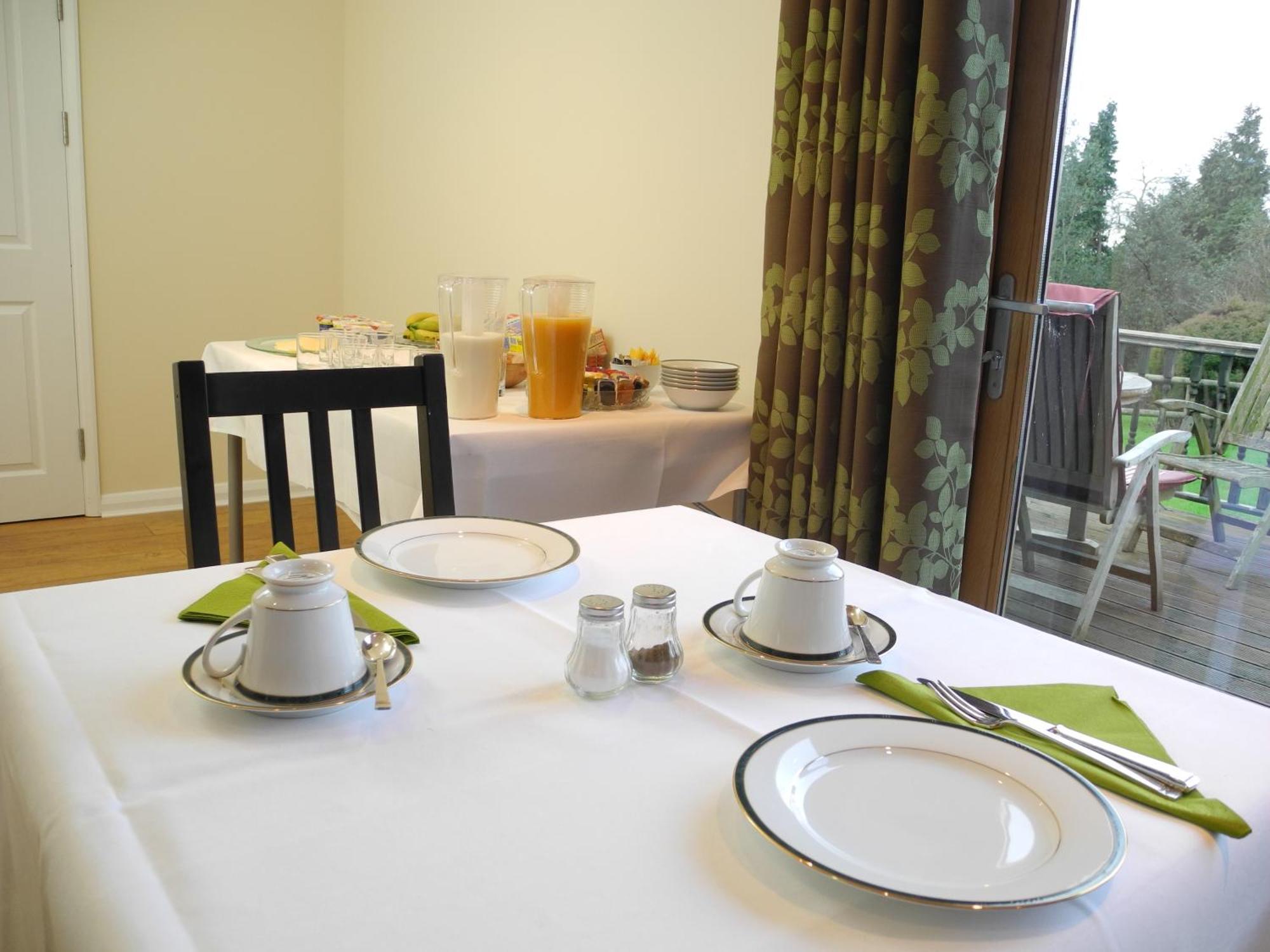 Oakside Lodge Guest House แคนเทอร์เบอรี ภายนอก รูปภาพ
